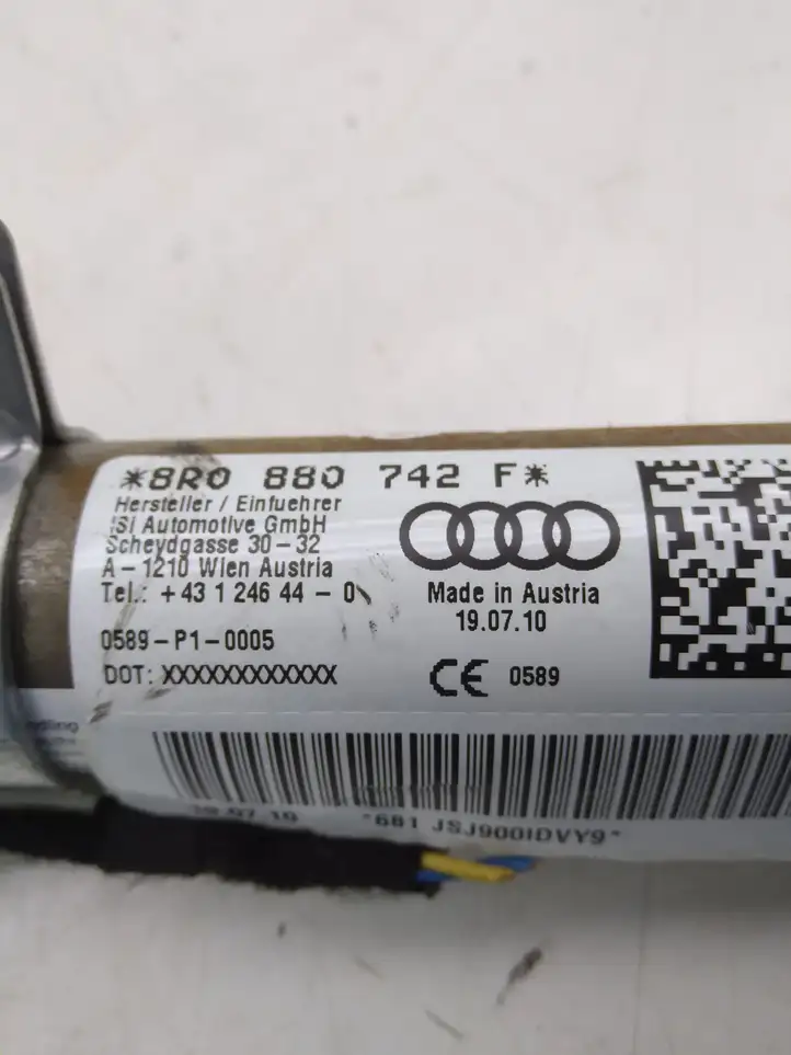 Audi Q5 (2008 - 2012)  8R0880742F Боковая подушка безопастности( (крыша)