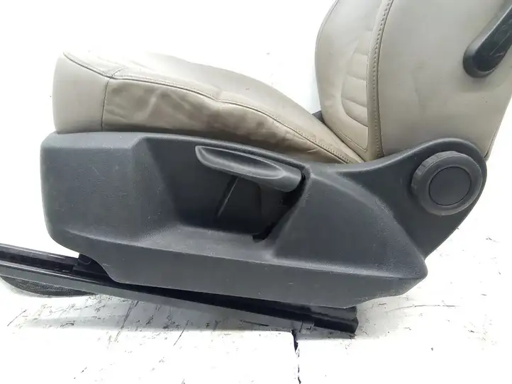 Skoda Yeti (5L) (2009 - 2012) Комплект салона — фото 89
