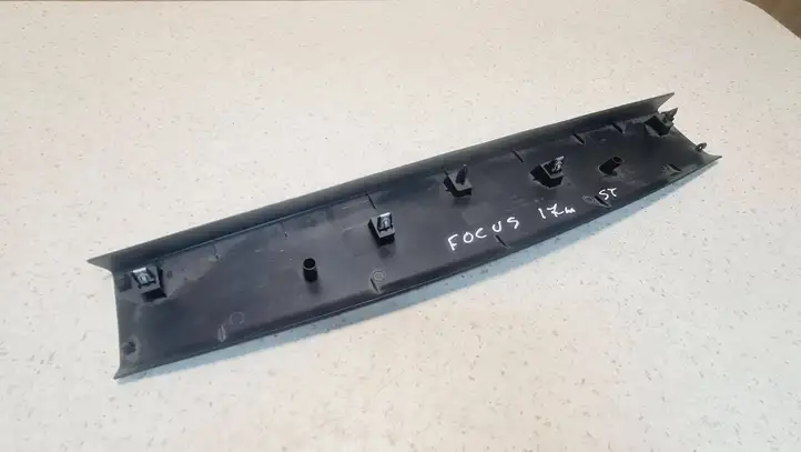 Ford Focus (2015 - 2019) BM51A46404A Верхняя обшивка у окна — фото 2