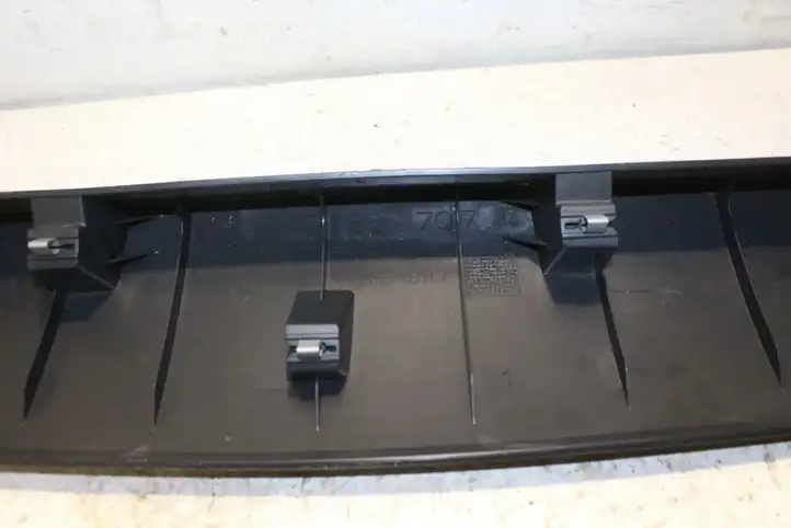 Volkswagen Tiguan (2011 - 2016) 5N0867707B Верхняя обшивка у окна — фото 6