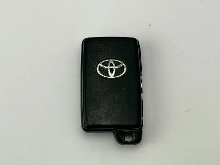 Toyota Auris 150 (2006 - 2012) Ключ зажигания — фото 2