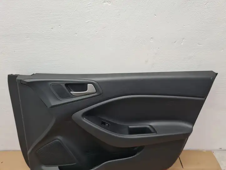 Hyundai i20 (GB IB) (2014 - 2018) 82320C8010 Обшивка передней двери — фото 2