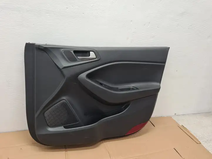 Hyundai i20 (GB IB) (2014 - 2018) 82320C8010 Обшивка передней двери — фото 5