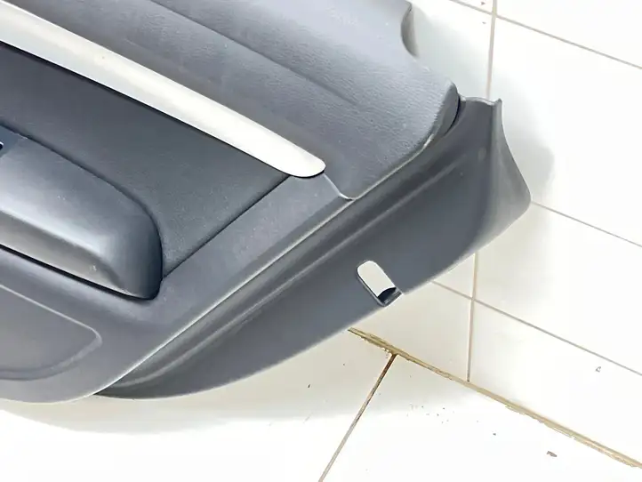 Audi A6 Allroad C6 (2006 - 2008) 4F0867306 Обшивка задней двери — фото 7
