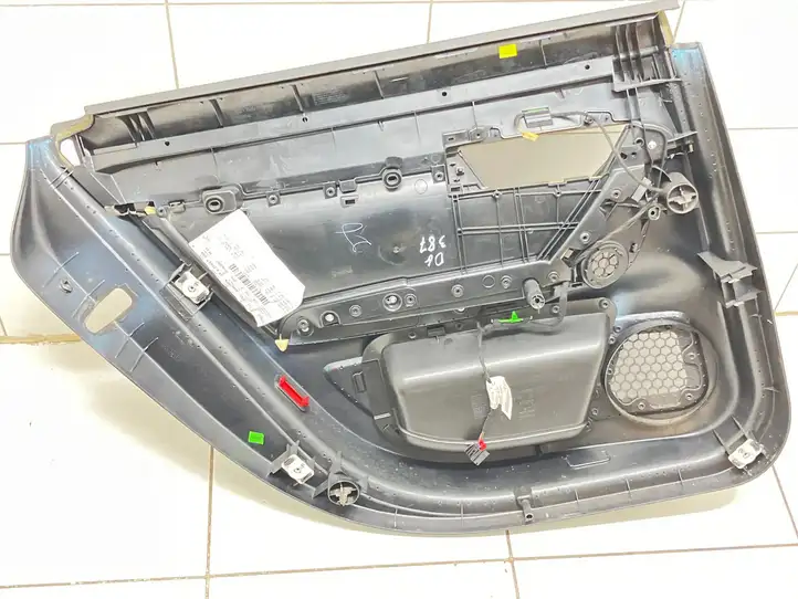 Audi A6 Allroad C6 (2006 - 2008) 4F0867306 Обшивка задней двери — фото 8