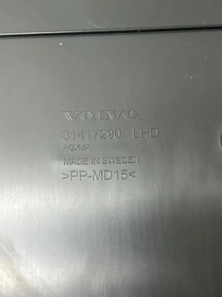 Volvo S90, V90 (2016 - 2020) 31417290 Прочие детали салона — фото 3