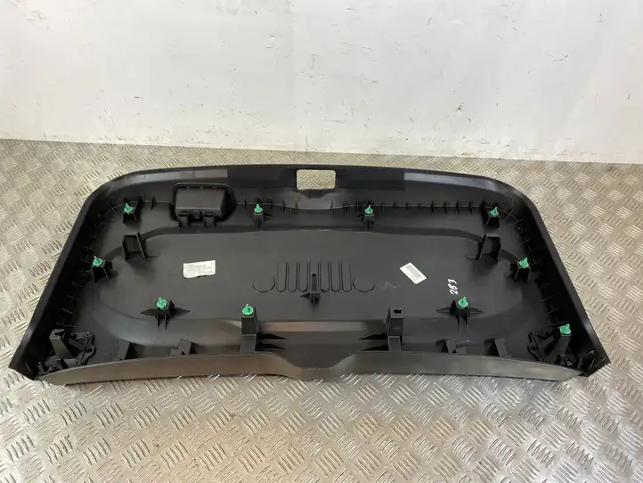 Jeep Renegade (2018 - ) 51990206 Комплект обшивки крышки багажника — фото 3