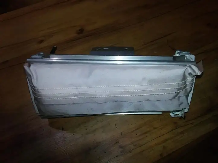 Volvo S40, V40 (2000 - 2004) 570769900g Подушка безопасности пассажира — фото 1
