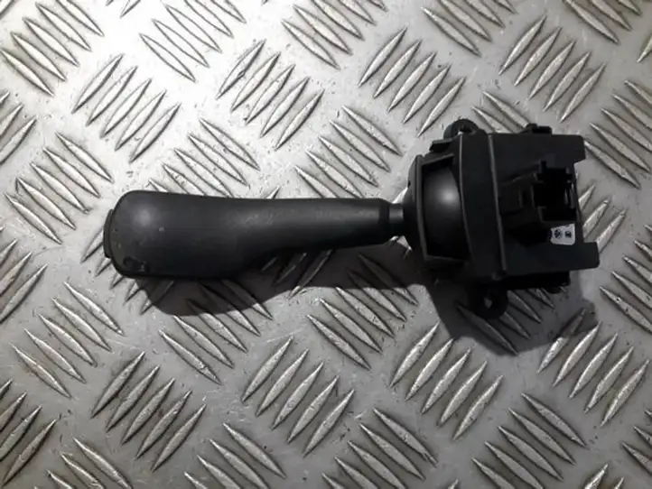 BMW 3 E46 (1998 - 2005)  01104010 Ручка поворотов/ фонарей