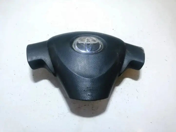 Toyota Auris 150 (2006 - 2012) 4513002280b0 Подушка безопасности руля — фото 1