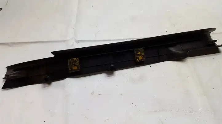 Toyota Corolla Verso AR10 (2004 - 2009) 679170F010 Внутренняя отделка заднего порога — фото 2