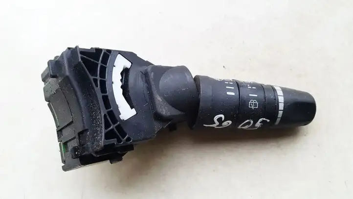 Nissan X-Trail T30 (2001 - 2007) 252608H905 Переключатель стеклоочистителей — фото 1