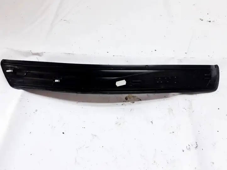 BMW 5 E60 E61 (2004 - 2010) 51477034305 Внутренняя отделка заднего порога — фото 2