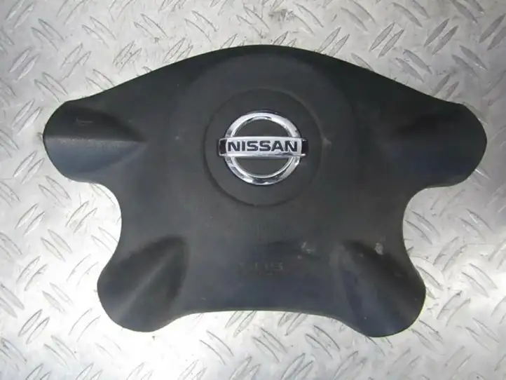 Nissan Primera (2001 - 2008) Подушка безопасности руля — фото 1