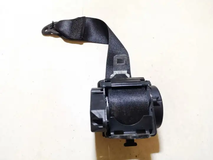 BMW 2 F22 F23 (2013 - 2017)  7259391 Задний ремень безопасности