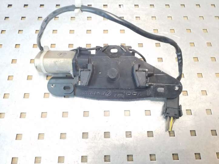 67148362371 BMW 5 E39 Spyna galinio dangčio