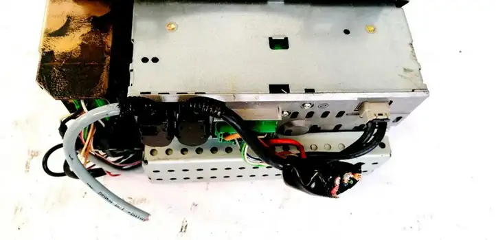 Volvo S80 (1998 - 2004)  86221461 Радио/ проигрыватель CD/DVD / навигация