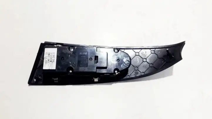 BMW 5 E60 E61 (2004 - 2010) 6943246 Кнопка стеклоподъемников — фото 2