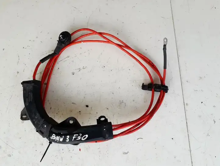 BMW 3 F30 F35 F31 (2012 - 2018) 61136928928 Плюсовой провод аккумулятора — фото 1