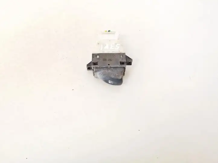 Renault Laguna I (1993 - 2001) 7700417484b Блок кнопок стеклоподъемников — фото 1