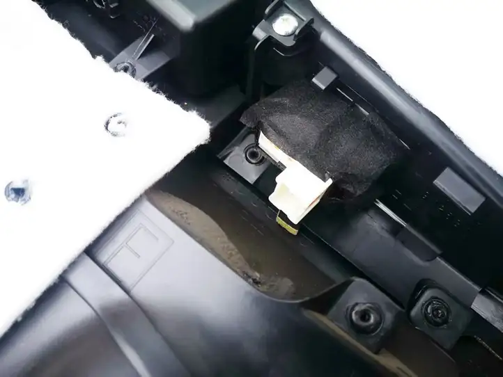 Subaru Legacy (2009 - 2013) Кнопка стеклоподъемников — фото 2