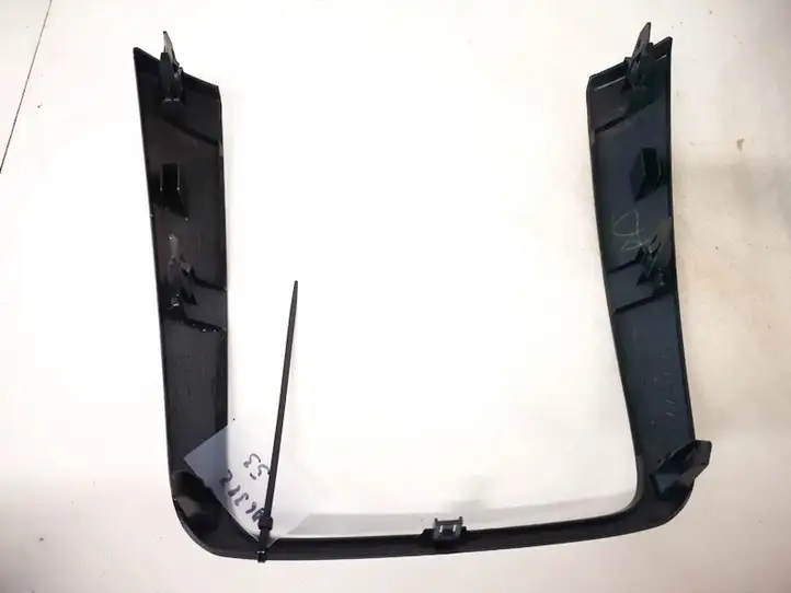 Toyota Avensis Verso (2001 - 2004) 5541444020 Прочие детали салона — фото 2