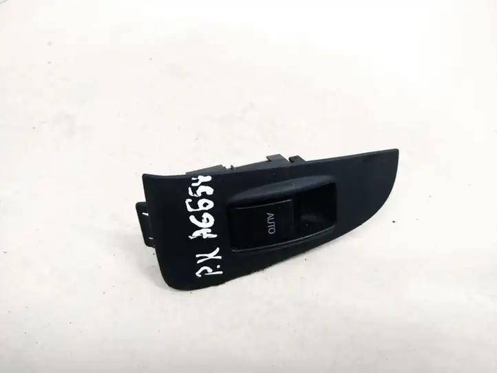 Toyota Avensis T250 (2006 - 2009) 7427205020 Блок кнопок стеклоподъемников — фото 1