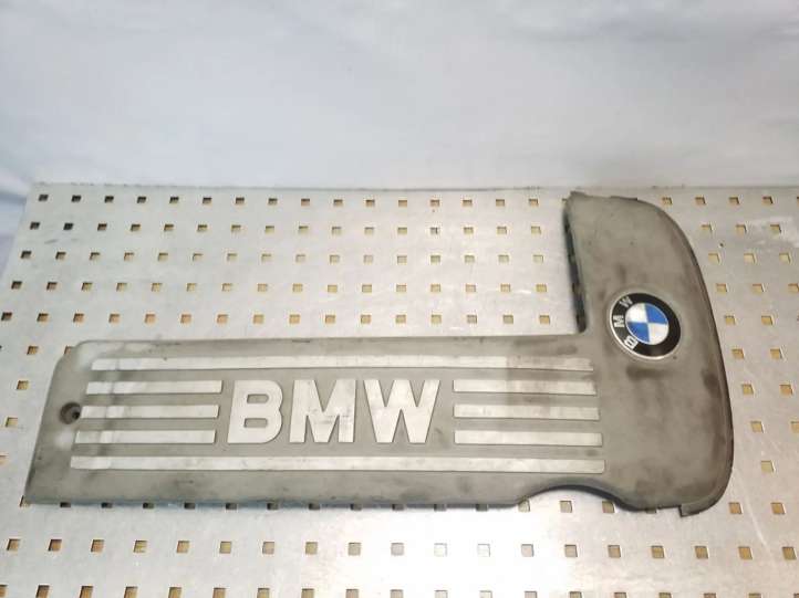 BMW 5 E39 Variklio dangtis (apdaila)