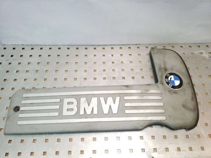 BMW 5 E39 Variklio dangtis (apdaila)