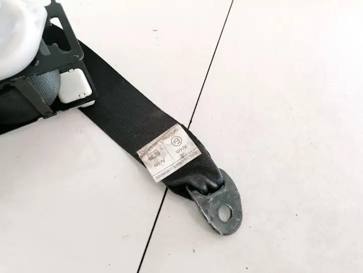 Nissan Almera N16 (2000 - 2010) TKAB0EG395 Задний ремень безопасности — фото 2