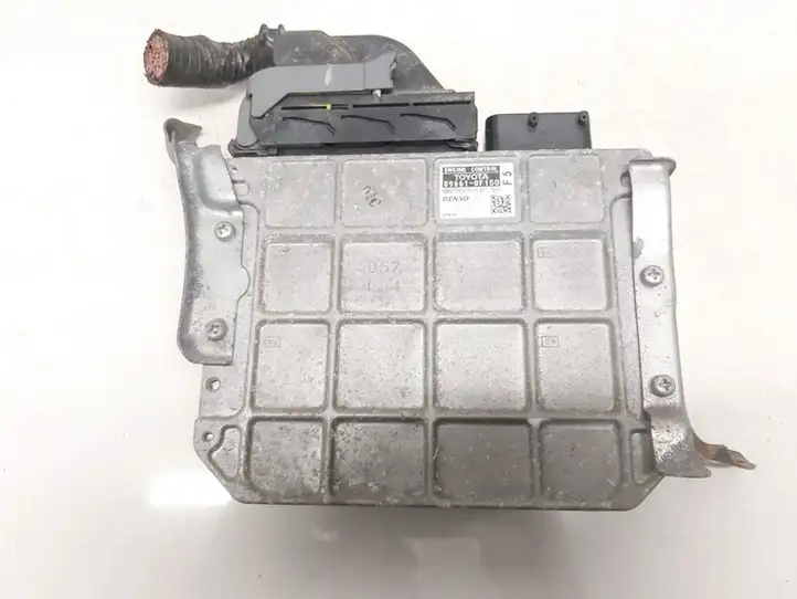 Toyota Verso (2009 - 2012) 896610f150 Блок управления двигателем (ЭБУ) — фото 1