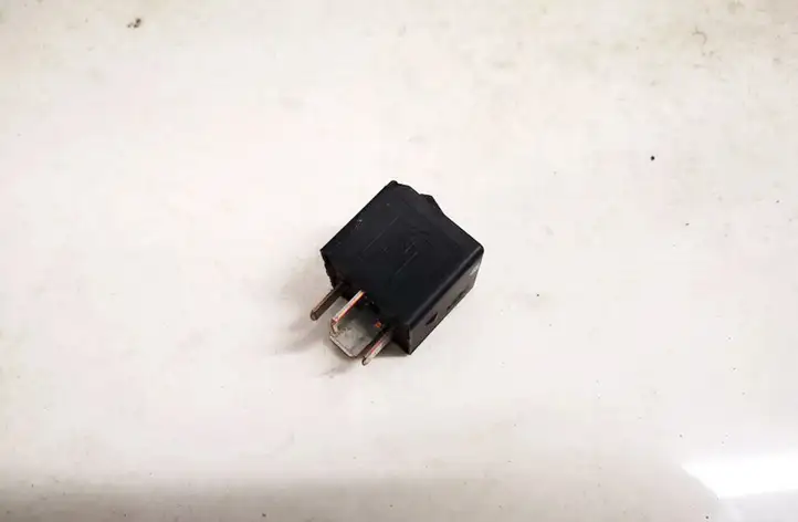BMW 5 GT F07 (2010 - 2017) 61366901469 Другое реле — фото 3