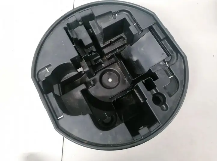 Toyota Verso (2009 - 2012) 9642729780 Обшивка ниши запасного колеса — фото 2