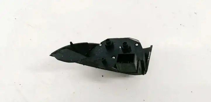 Honda CR-V (2001 - 2004) Кнопки на рулевом колесе — фото 2