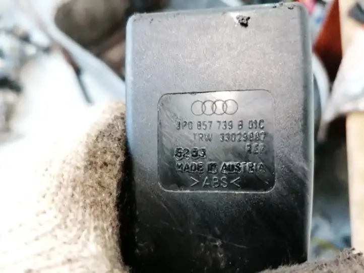 Audi A3/S3 8L (2000 - 2003) 8P0857739B Замок заднего ремня — фото 3