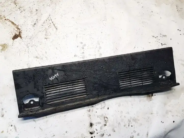 Toyota Avensis T250 (2003 - 2006) 5838705080 Прочая отделка багажника — фото 1