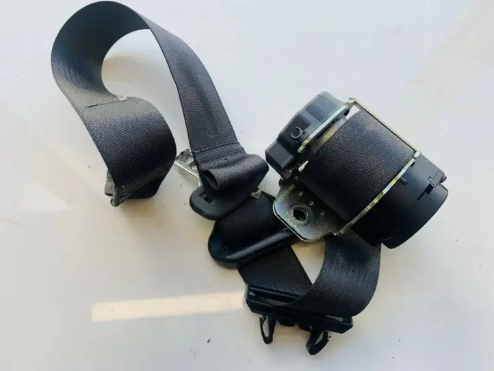 Dodge Journey (2007 - 2011)  616122264A Задний ремень безопасности