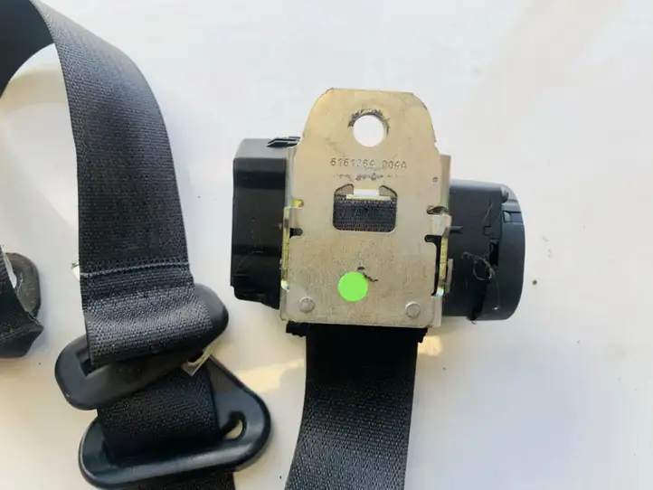 Dodge Journey (2007 - 2011)  616122264A Задний ремень безопасности