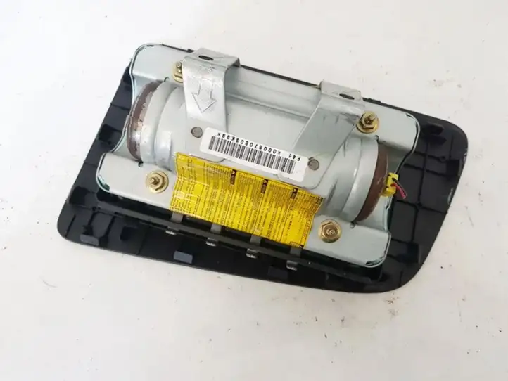 Toyota Avensis Verso (2001 - 2004)  e0977 Подушка безопастности пассажира