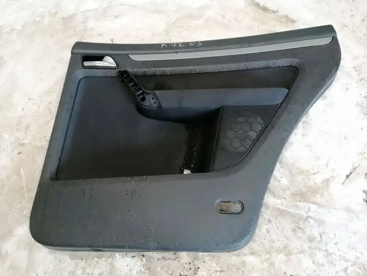 Volkswagen Touran I (2003 - 2010) 1t0867212022 Обшивка задней двери — фото 1