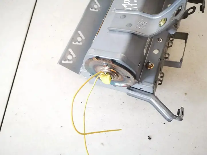 Toyota Previa (XR30, XR40) II (2000 - 2006) Подушка безопасности пассажира — фото 3
