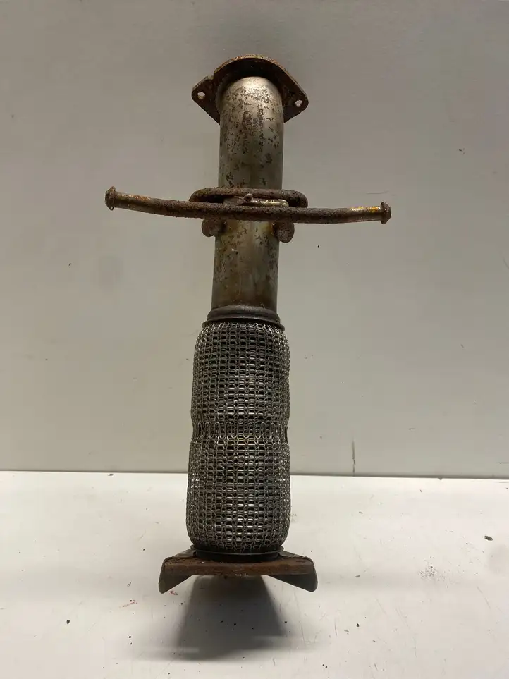 Volvo S60 (2018 - )  31293868 Соединение глушителя