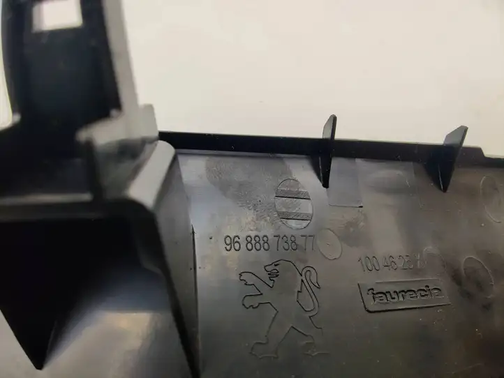 Peugeot 508 (2014 - 2018)  9688873877 Декоративная отделка