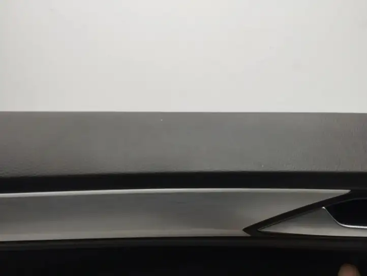 Volkswagen Tiguan (2016 - 2020) 5NC867011F Обшивка передней двери — фото 15
