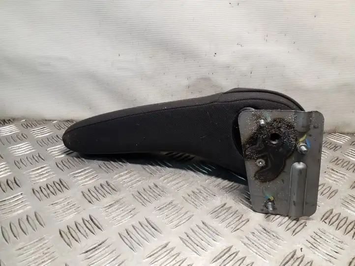 Opel Mokka (2012 - 2016)   Подлокотник