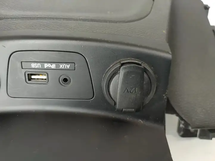 Hyundai i30 (2015 - 2017) KOHGD69201 Отделка внутренней панели салона — фото 9