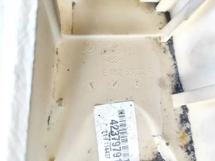 BMW 3 E90 E91 (2005 - 2012) 584507 Подлокотник — фото 2
