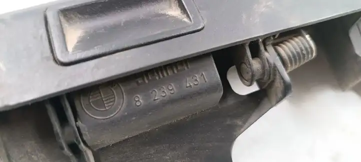 BMW 3 E46 (1998 - 2005) 8239431 Прочая отделка багажника — фото 4