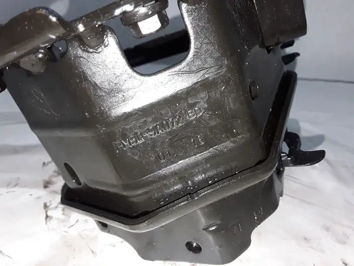Ford Focus (2015 - 2019) FM5Q9A072BD Кронштейн топливного фильтра — фото 3
