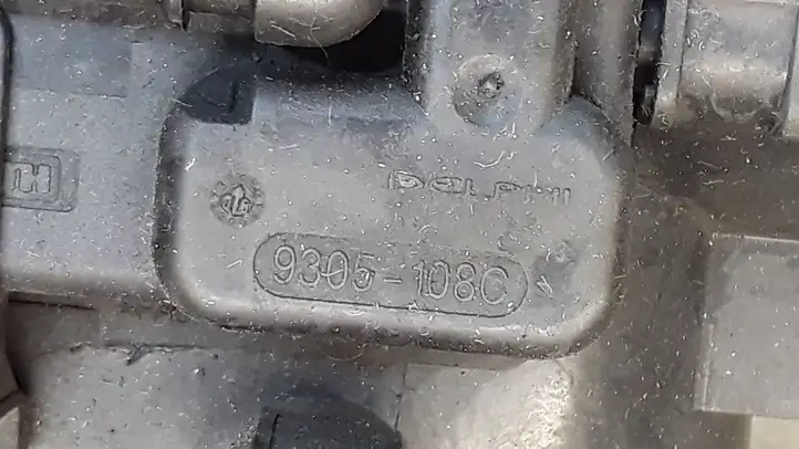 Citroen C4 I Picasso (2006 - 2013) 9305108C Фильтр топлива — фото 4